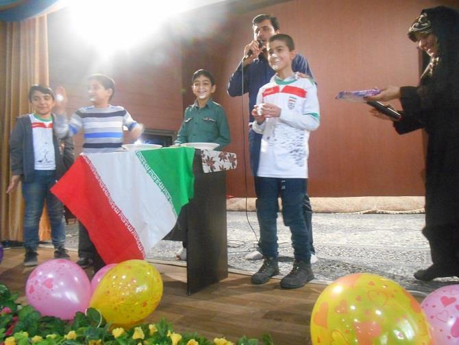 جشن دهه فجر (پایه های سوم و چهارم)